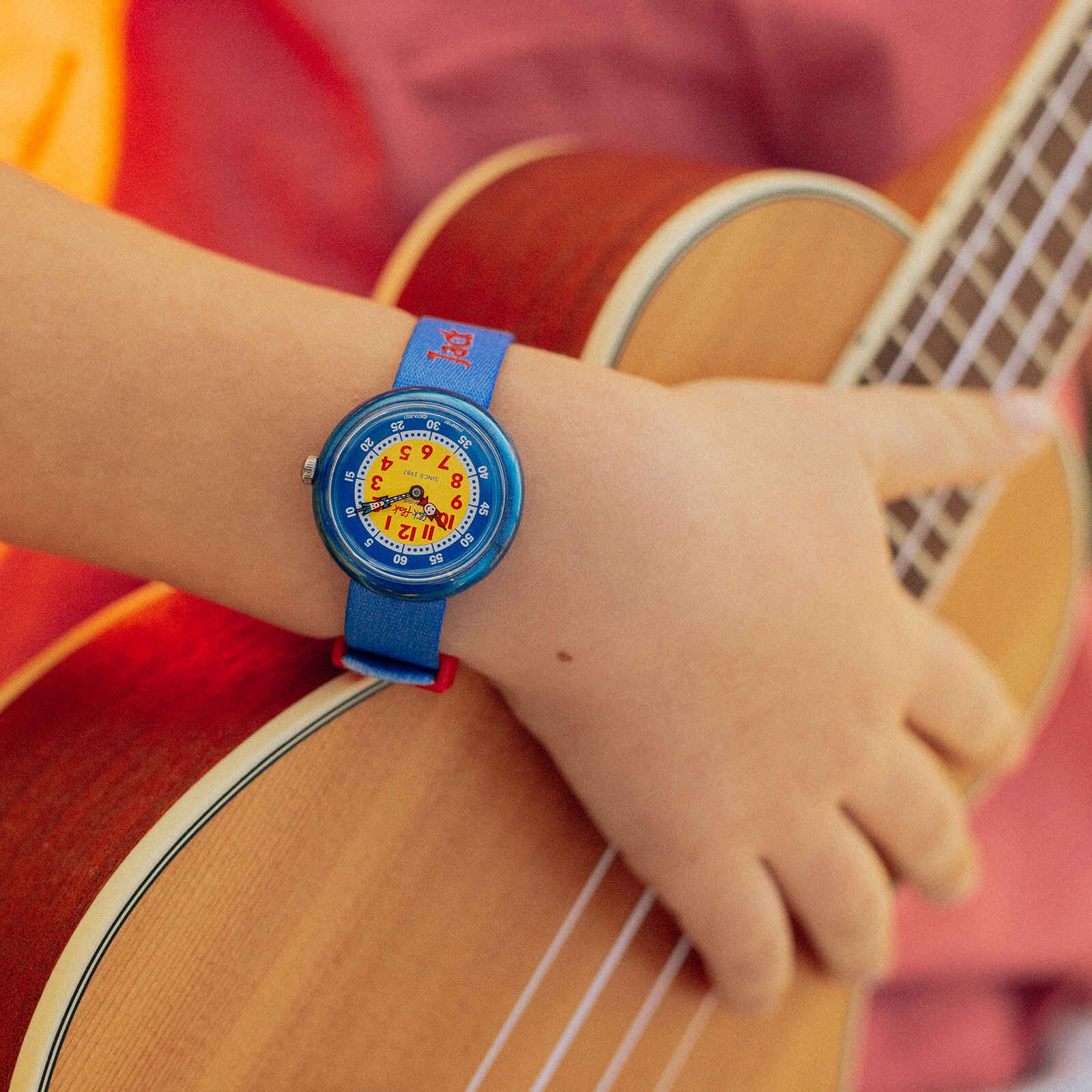 View of product YOUR RETRO BLUE